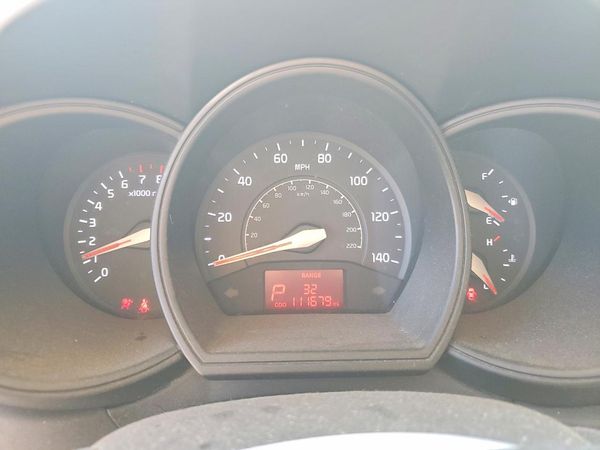 2014 KIA RIO 1.6 AT LX STD/Power