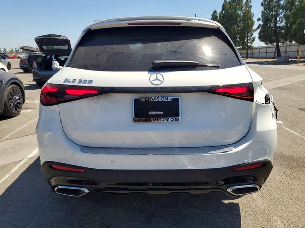 2026 MERCEDES-BENZ GLC GLC300