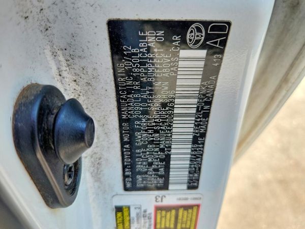 2013 TOYOTA COROLLA