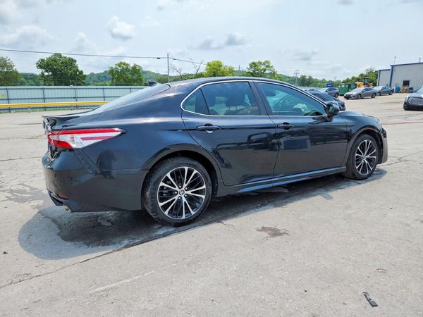 2020 TOYOTA CAMRY