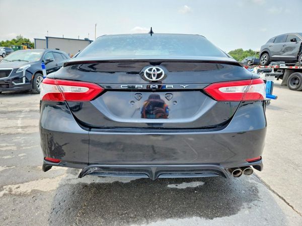2020 TOYOTA CAMRY