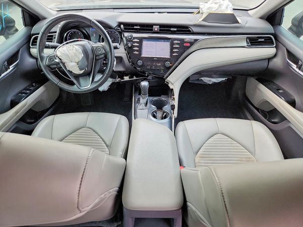 2020 TOYOTA CAMRY
