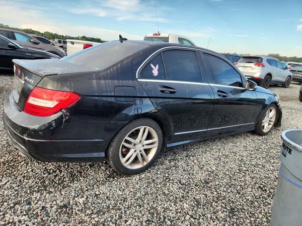 2013 MERCEDES-BENZ C C300