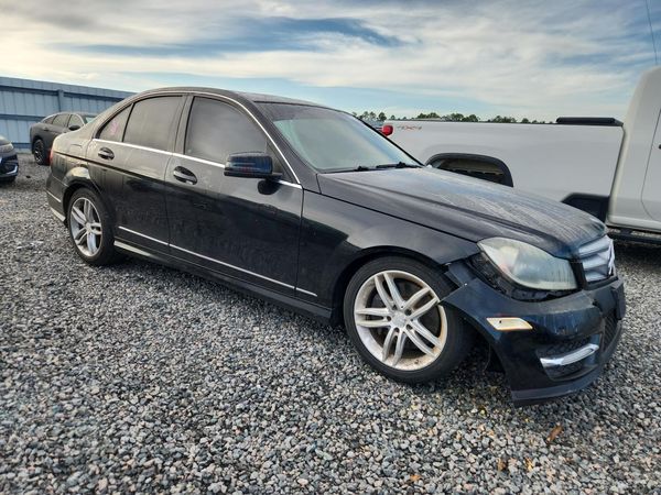 2013 MERCEDES-BENZ C C300