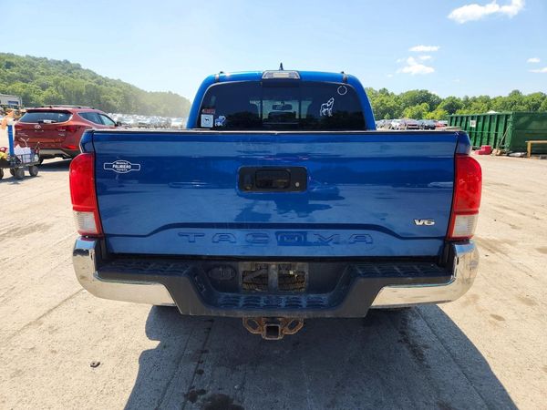 2017 TOYOTA TACOMA