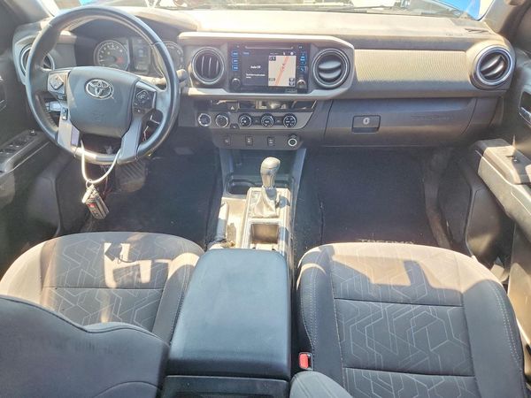 2017 TOYOTA TACOMA
