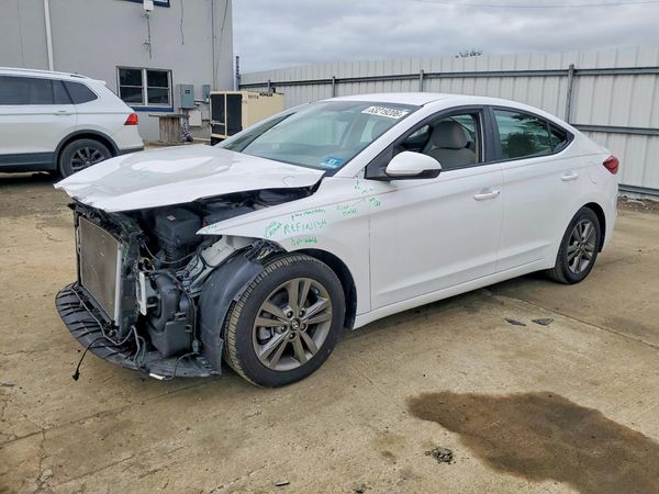 2017 HYUNDAI ELANTRA