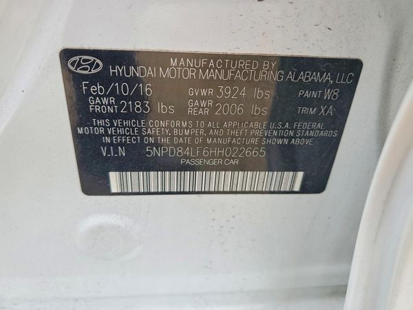 2017 HYUNDAI ELANTRA