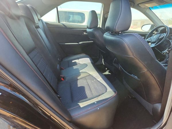 2015 TOYOTA CAMRY
