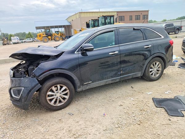 2018 KIA SORENTO L, LX — Front 3/4