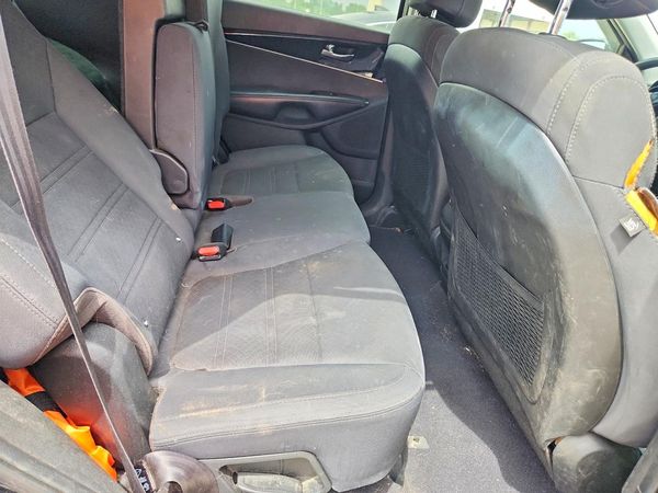 2018 KIA SORENTO L, LX — PSRS