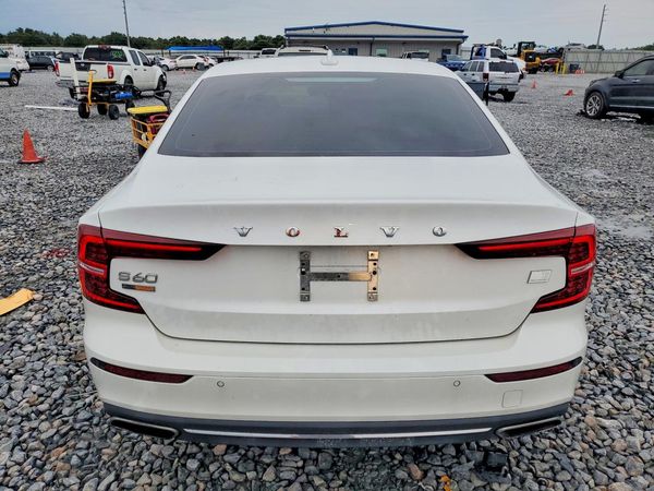 2021 VOLVO S60 Inscription
