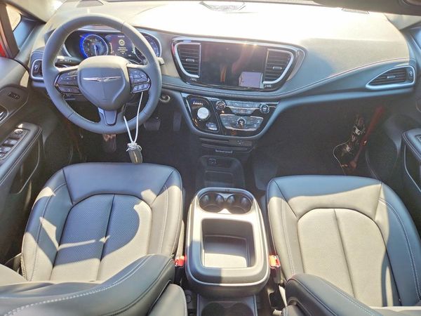 2026 CHRYSLER PACIFICA Select — CKPT