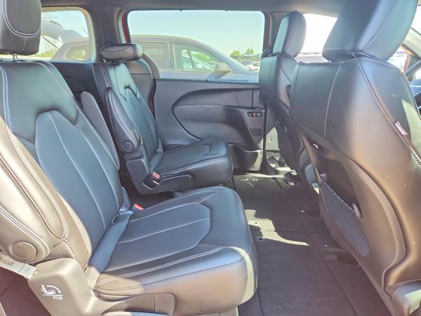 2026 CHRYSLER PACIFICA Select — PSRS