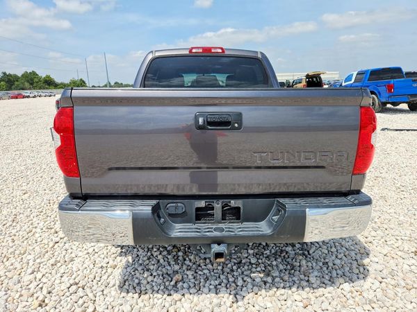 2016 TOYOTA TUNDRA SR5