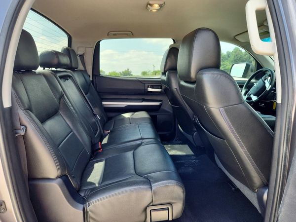 2016 TOYOTA TUNDRA SR5
