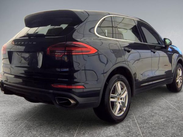 2018 PORSCHE CAYENNE Base / Platinum Edition
