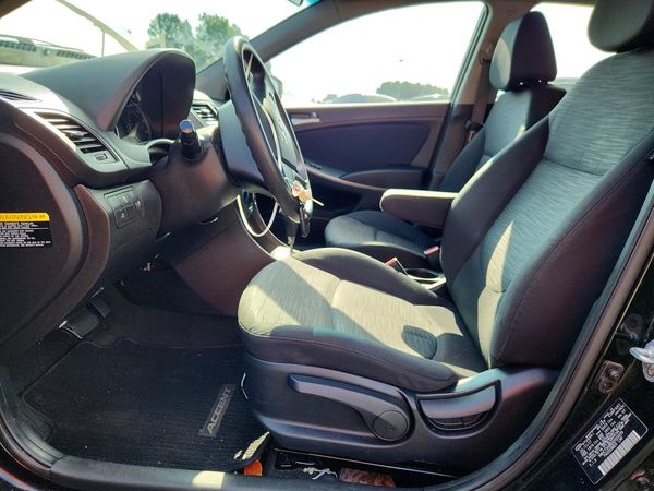 2017 HYUNDAI ACCENT SE Base