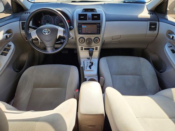 2013 TOYOTA COROLLA