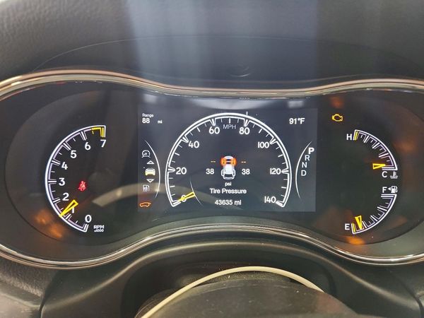 2018 JEEP GRAND CHEROKEE Laredo