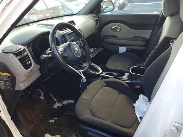 2018 KIA SOUL Base