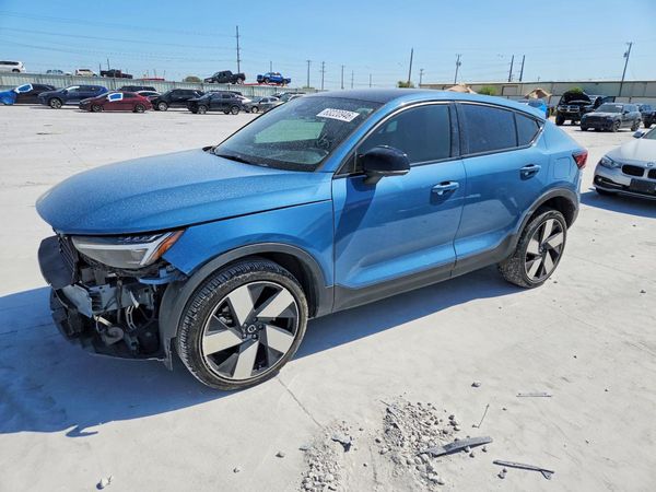 2023 VOLVO ALL OTHER Ultimate Dark — Front 3/4