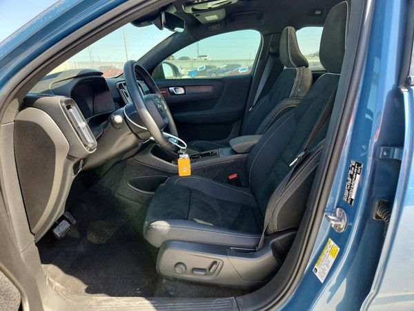 2023 VOLVO ALL OTHER Ultimate Dark — DENT