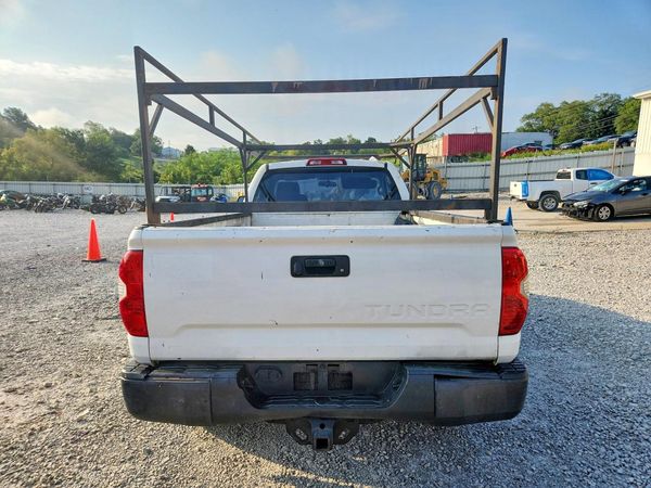 2016 TOYOTA TUNDRA