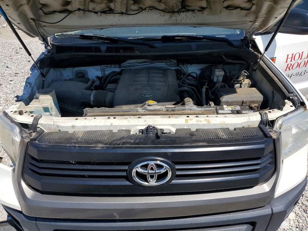 2016 TOYOTA TUNDRA