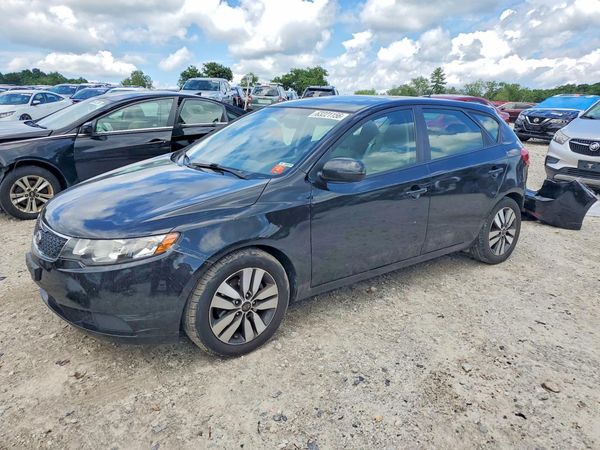 2013 KIA FORTE5 EX