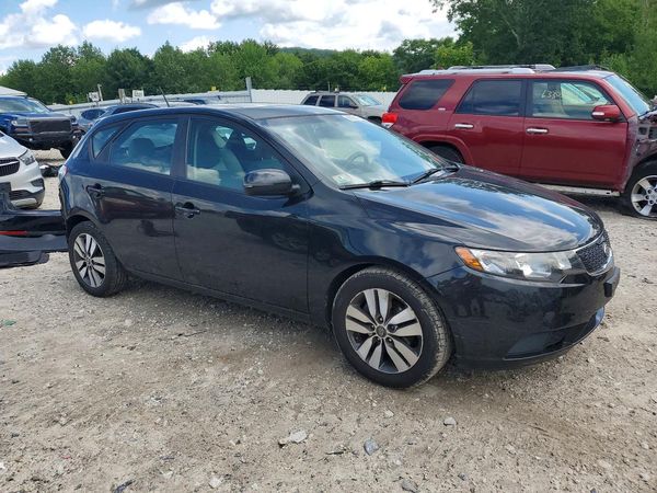 2013 KIA FORTE5 EX