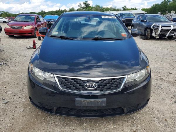 2013 KIA FORTE5 EX