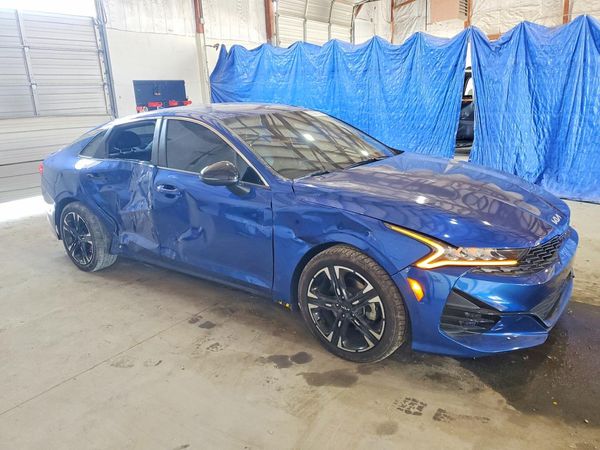 2022 KIA K5