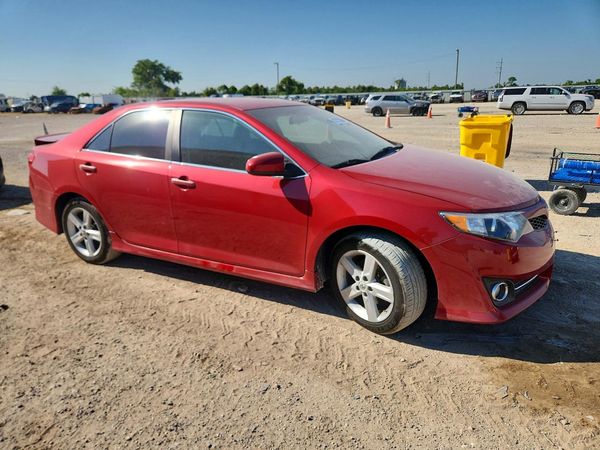 2012 TOYOTA CAMRY