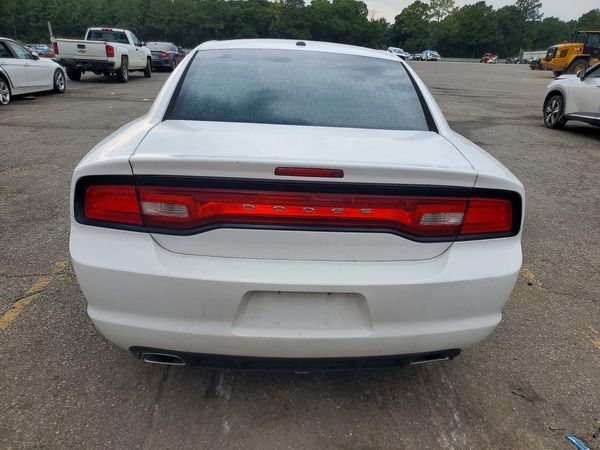 2012 DODGE CHARGER SE