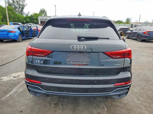 2021 AUDI Q3