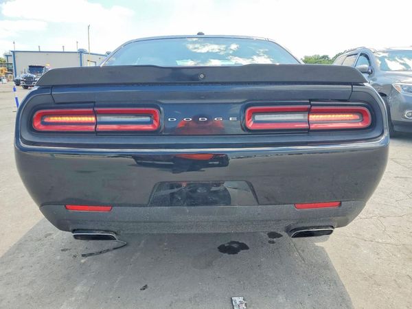 2015 DODGE CHALLENGER SXT