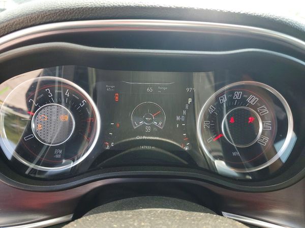 2015 DODGE CHALLENGER SXT