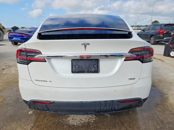 2018 TESLA MODEL X