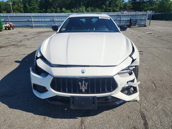 2022 MASERATI GHIBLI MODENA