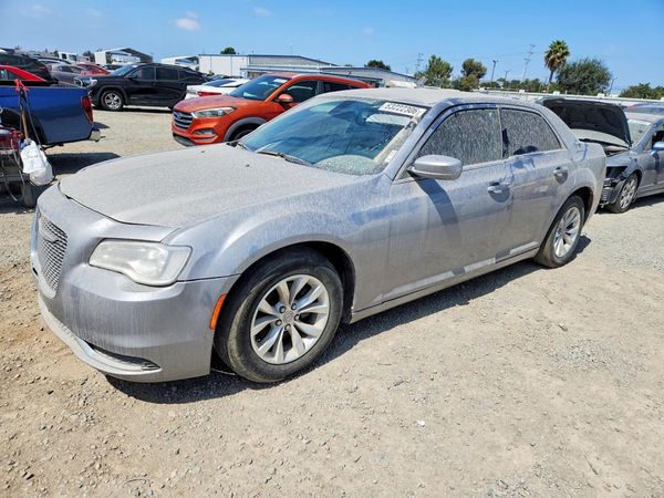 2016 CHRYSLER 300 Limited