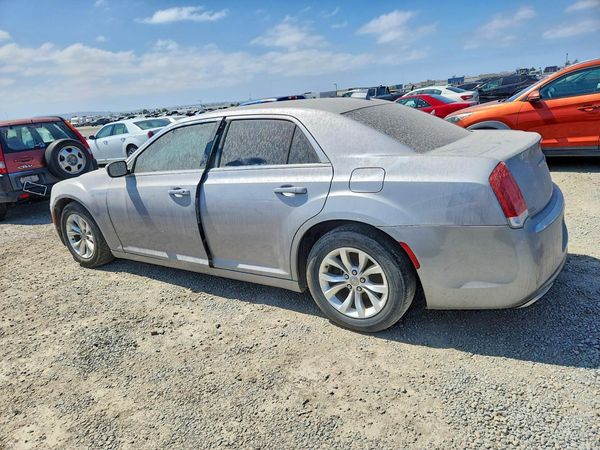 2016 CHRYSLER 300 Limited