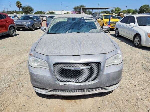 2016 CHRYSLER 300 Limited