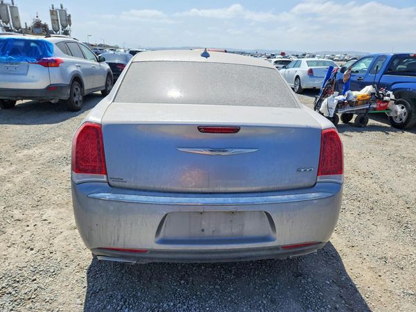 2016 CHRYSLER 300 Limited
