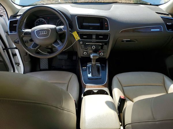 2017 AUDI Q5 quattro Premium