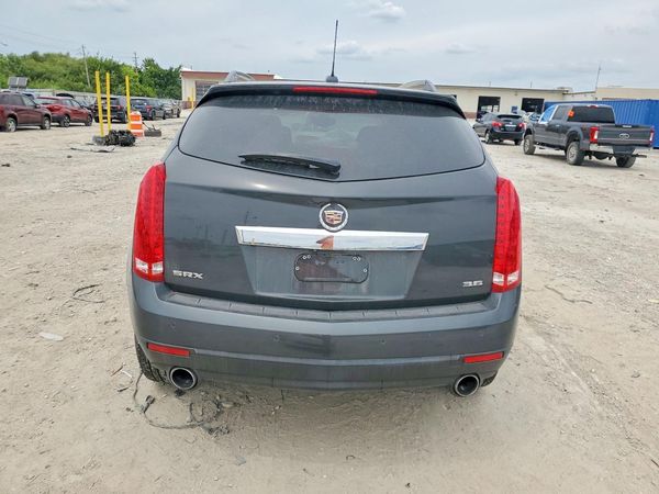 2016 CADILLAC SRX Luxury