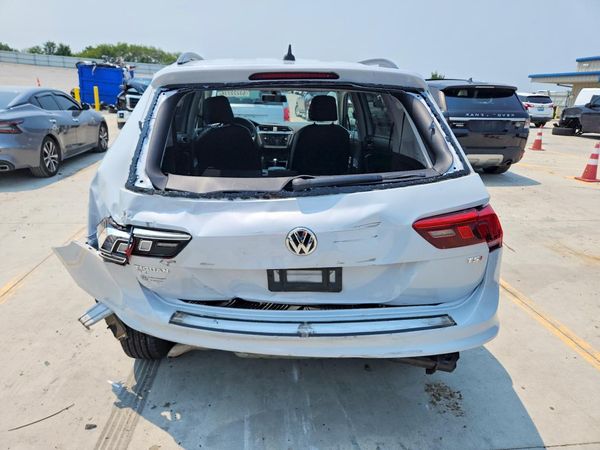 2018 VOLKSWAGEN TIGUAN