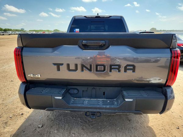2024 TOYOTA TUNDRA