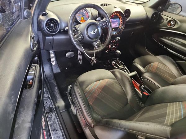 2014 MINI COOPER