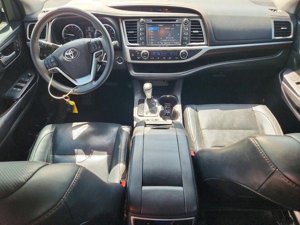 2016 TOYOTA HIGHLANDER Base/Hybrid